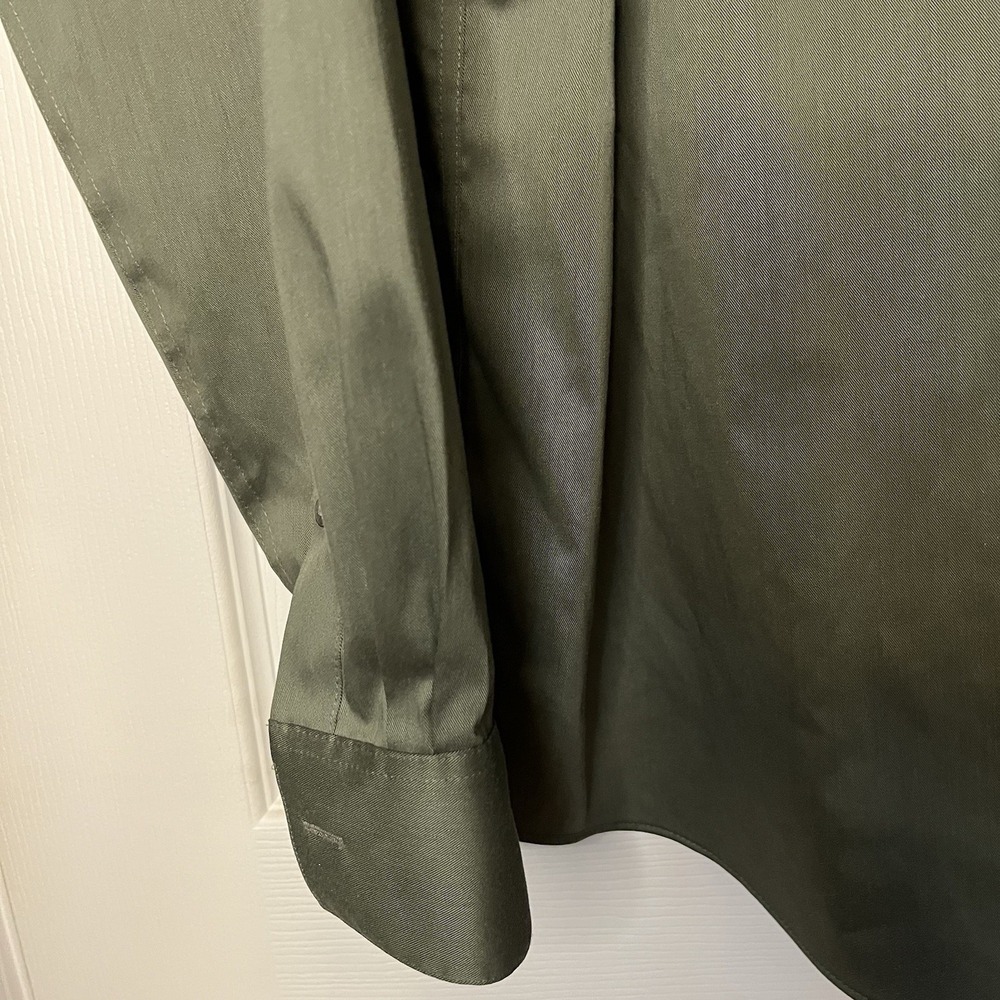 Van Heusen Dress Shirt 2XL 18-18.5 36/37 Ultra Wrinkle Free Stretch Olive NWOT - Picture 6 of 11